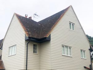 Composite cladding installation on first floor
