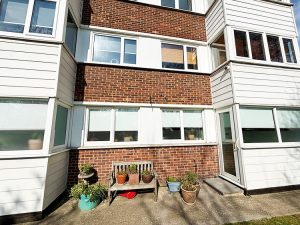 Cladding installation at a block of flats in East London