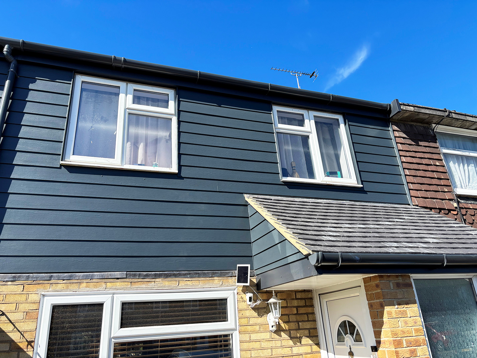 James Hardie cladding in Anthracite grey installed in Enfield, North London