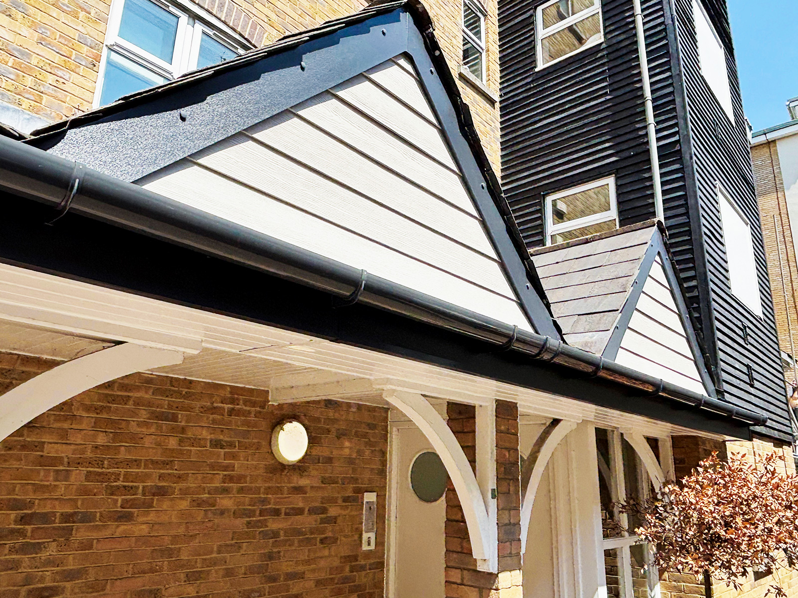 James Hardie cladding in cobblestone in Richmond upon Thames